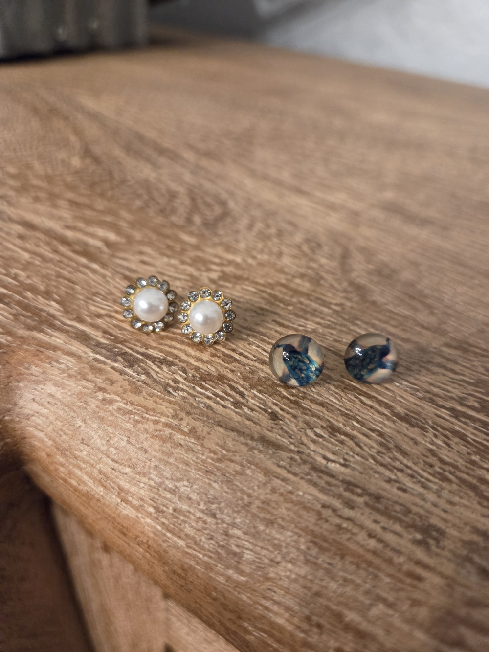 Earring Set Of 2 Gold Pearl Halo Stud Earrings & Clear Blue Stud Women's Jewelry